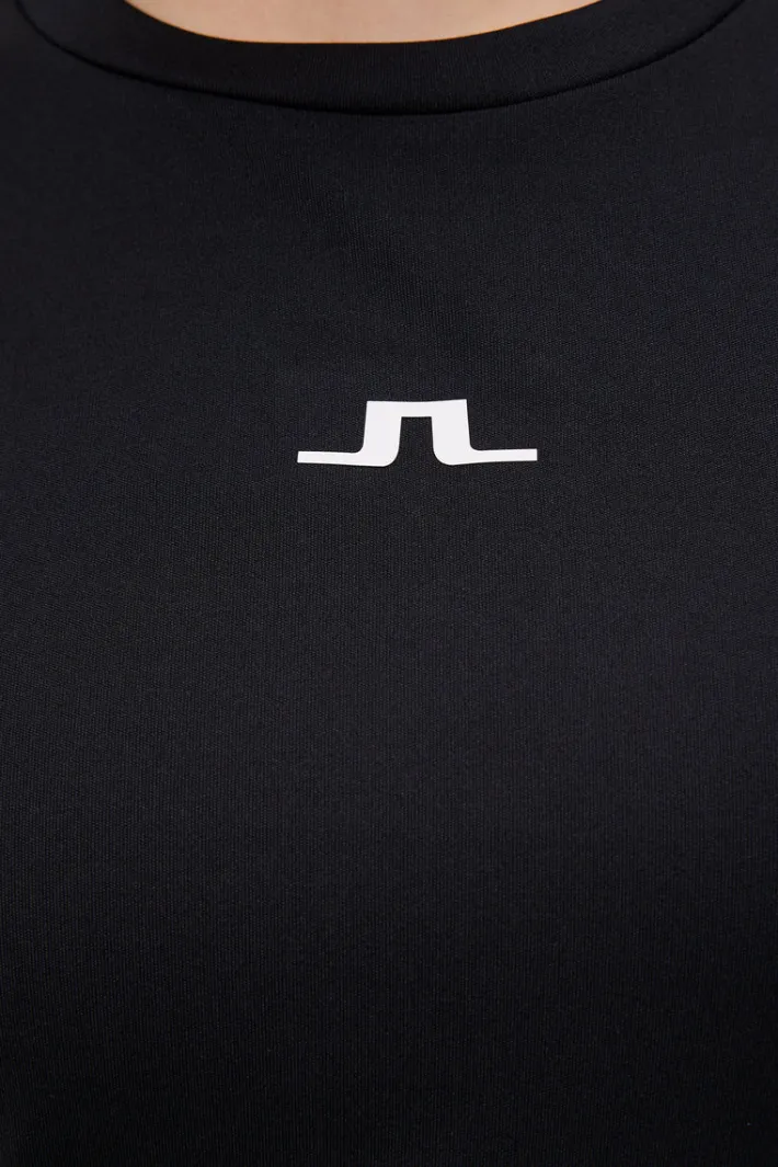 Ada LS T-shirt