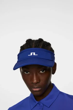 Attain visor