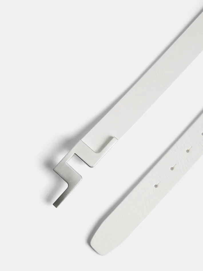 Betsy Belt