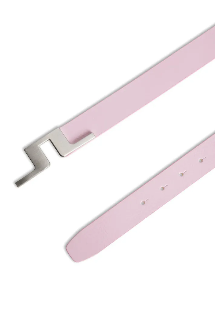 Betsy Belt