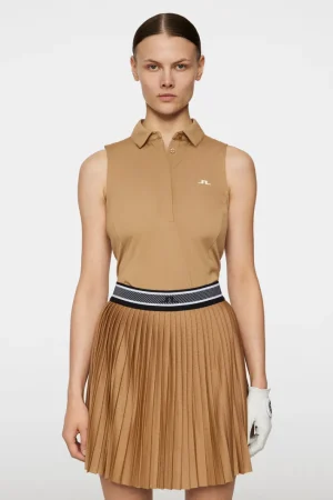 Dena Sleeveless Top
