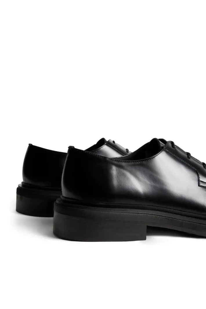 Ryker Square Toe Derby
